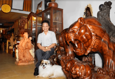 Nghệ nhân Đăng Tự người đam mê thổi hồn vào gỗ mỹ nghệ