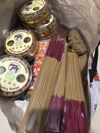 Trầm hương, nhang trầm sạch