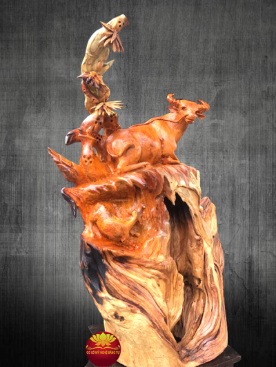 Tượng gỗ Đăng Tự